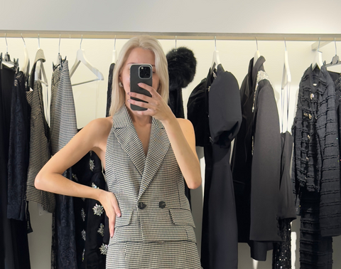 Monochrome Muse vest