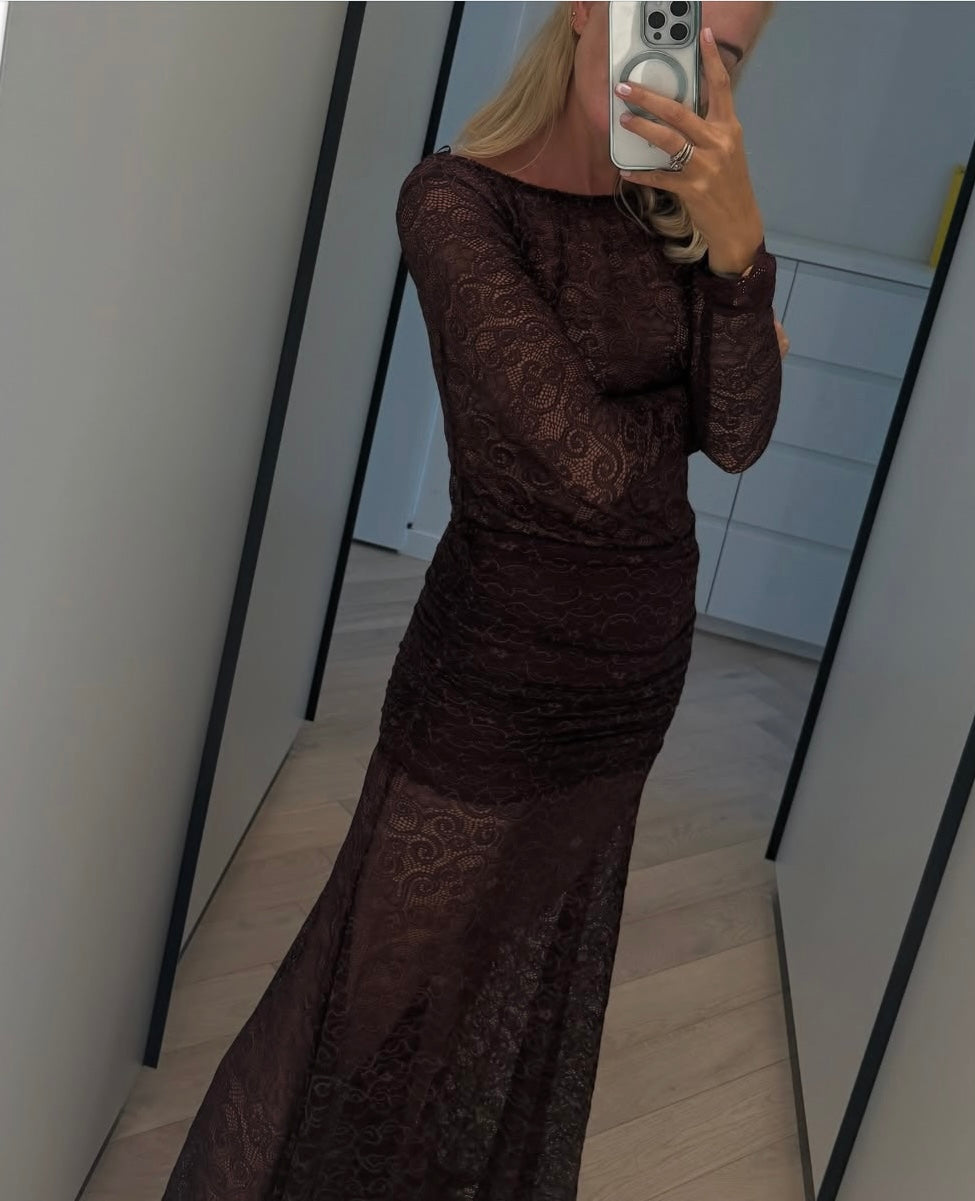 Lace Dreams – Bodysuit with Matching Skirt