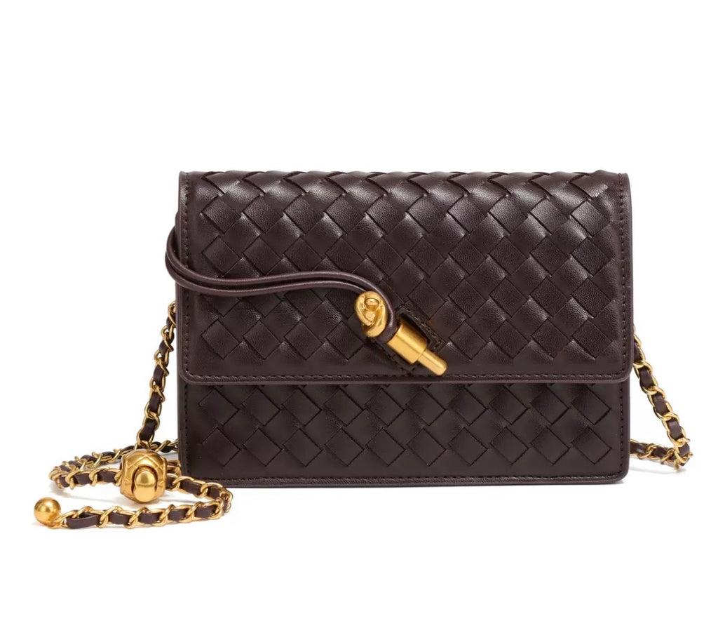 Mila woven chain shoulder bag in chocolate