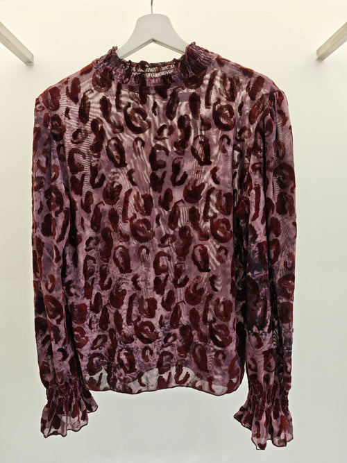 Aurelia velvet leopard top in pink