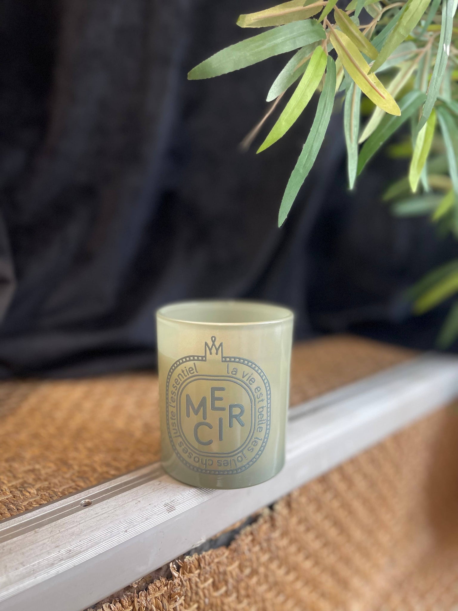 Candle - "Word" Collection: Thank you - Green