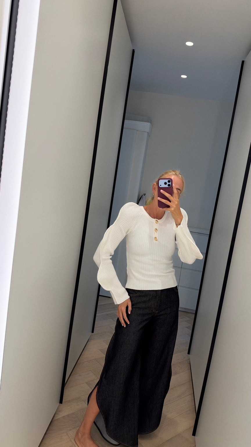 Elara Sculpted Sleeve Knit Top