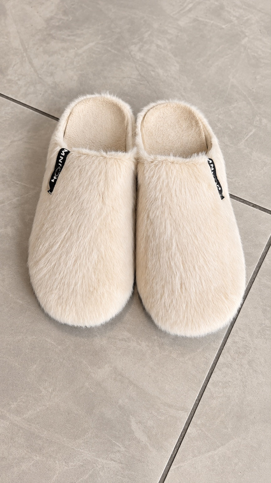 Noa Faux Fur Clogs in cream